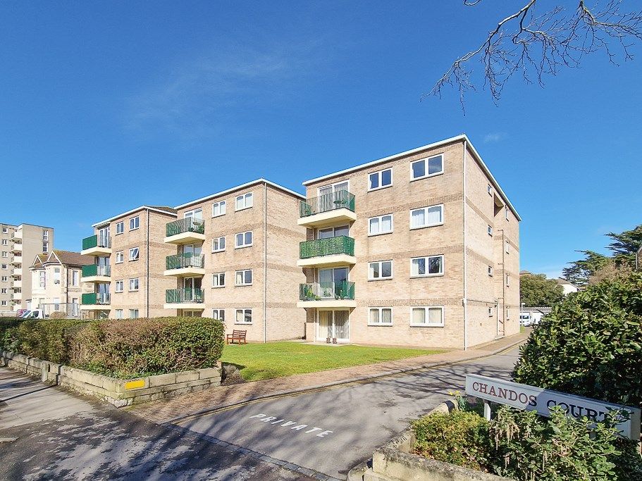 2 bed flat for sale in Ellenborough Park North, WestonSuperMare BS23
