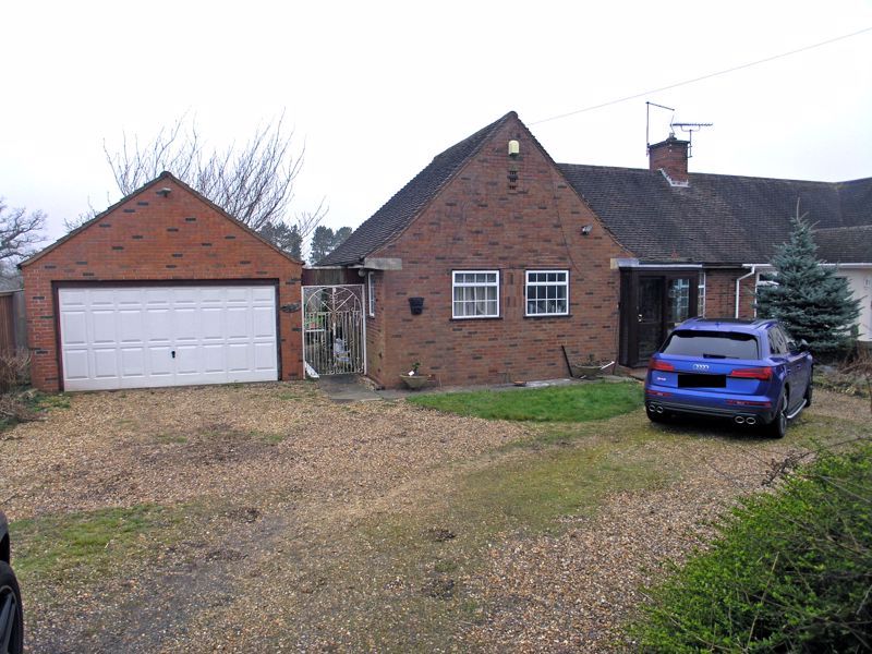 2 bed semidetached bungalow for sale in Bromsgrove Road, Hunnington