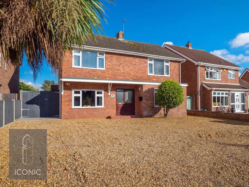 4 bed detached house for sale in Holt Road, Horsford, Norwich NR10 Zoopla