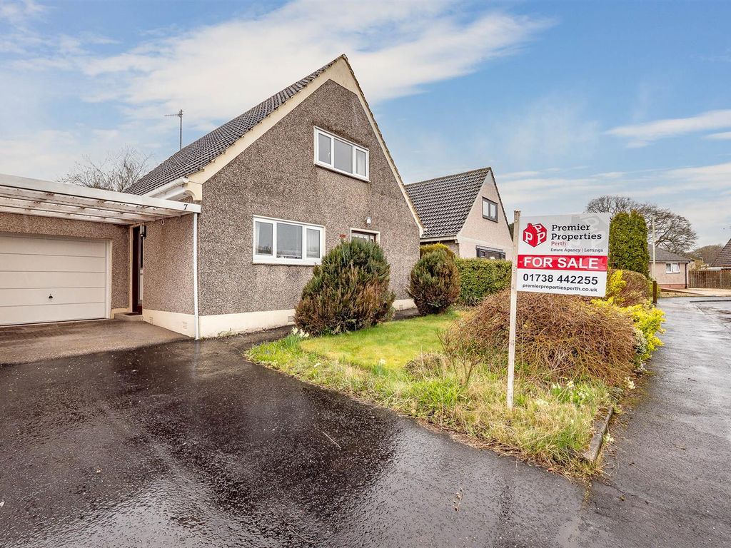 3 bed detached house for sale in 7 Pinedale Terrace, Scone, Perth PH2, £232,000 Zoopla