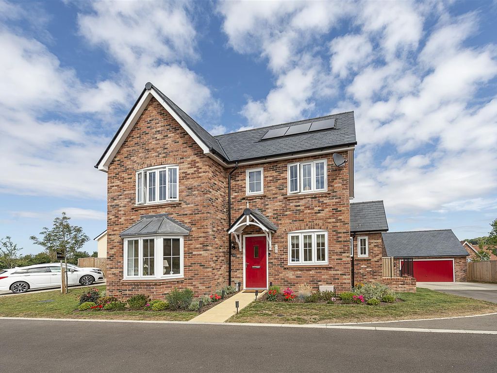 4 bed detached house for sale in Chime Dell, Whitwell, Hitchin SG4 Zoopla