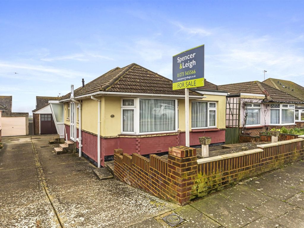 2 bed detached bungalow for sale in Graham Crescent, Portslade