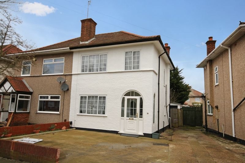 3 bed semidetached house for sale in Kingshill Avenue, Northolt UB5, £