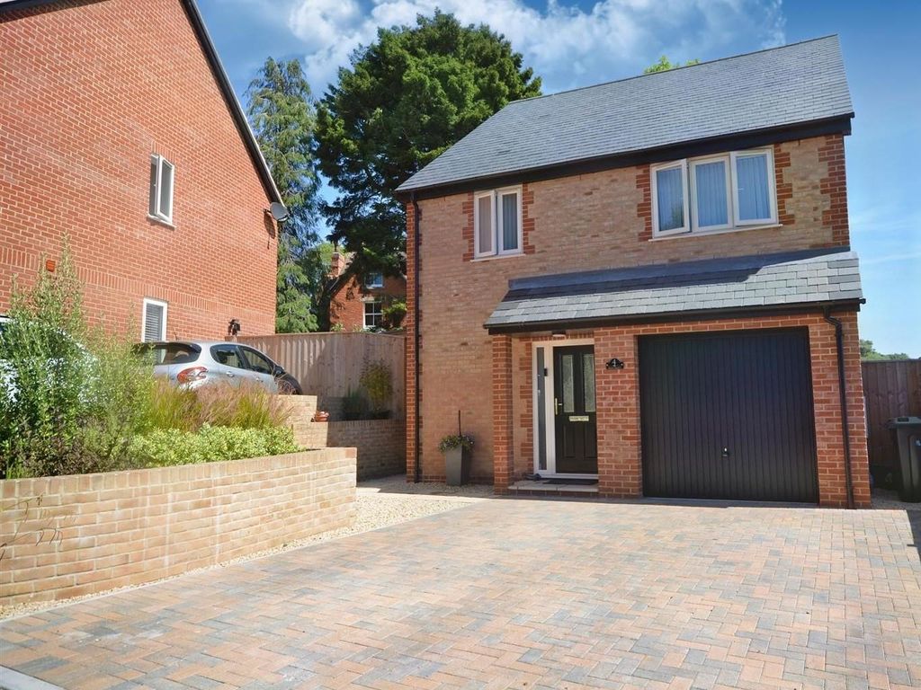 3 bed detached house for sale in New Road, Bourton, Gillingham SP8 Zoopla
