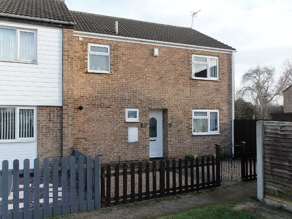 4 bed town house for sale in Knightsbridge Road, Glen Parva, Leicester LE2, £240,000 Zoopla