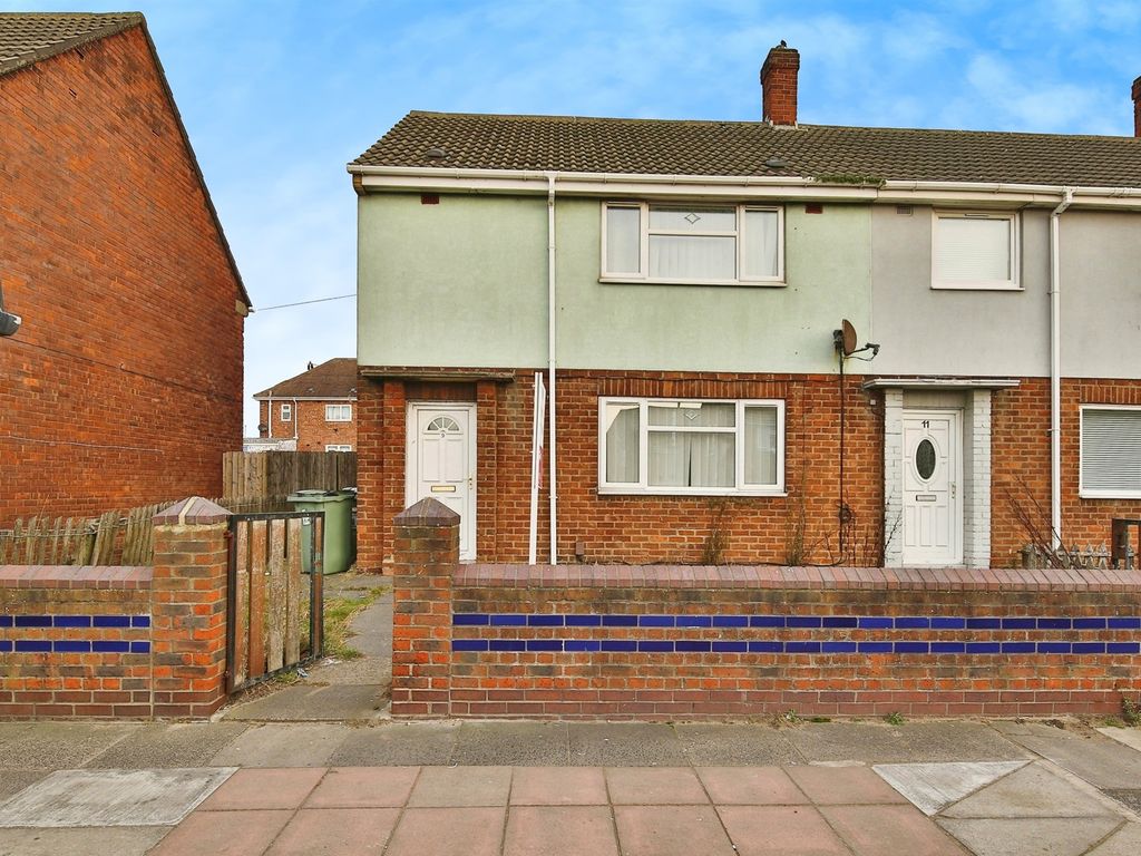 2 bed end terrace house for sale in Durham Street, The Headland