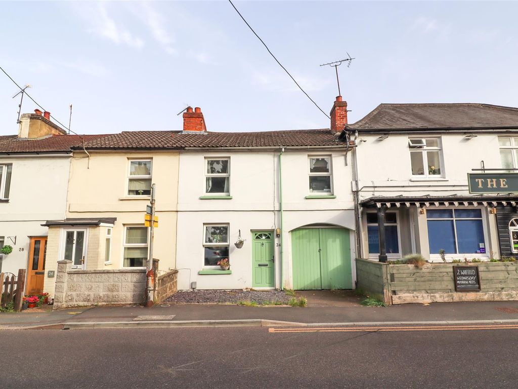 3 bed terraced house for sale in Badshot Lea Road, Badshot Lea, Farnham