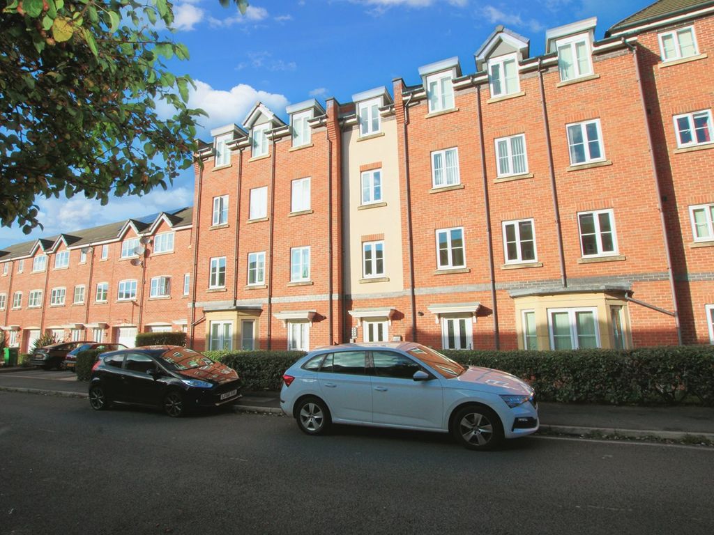 2 bed flat for sale in Rylands Drive, Warrington WA2, £110,000 Zoopla