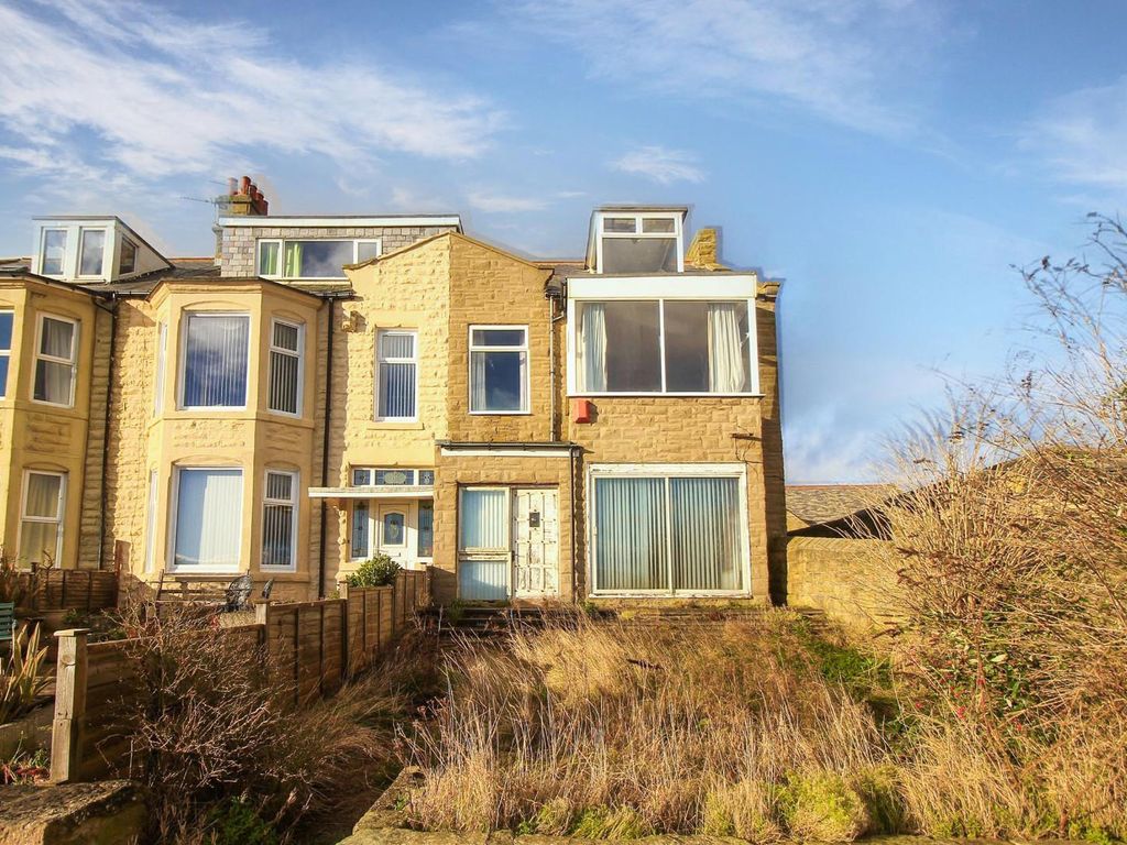 5 bed end terrace house for sale in Haven View, NewbigginByTheSea