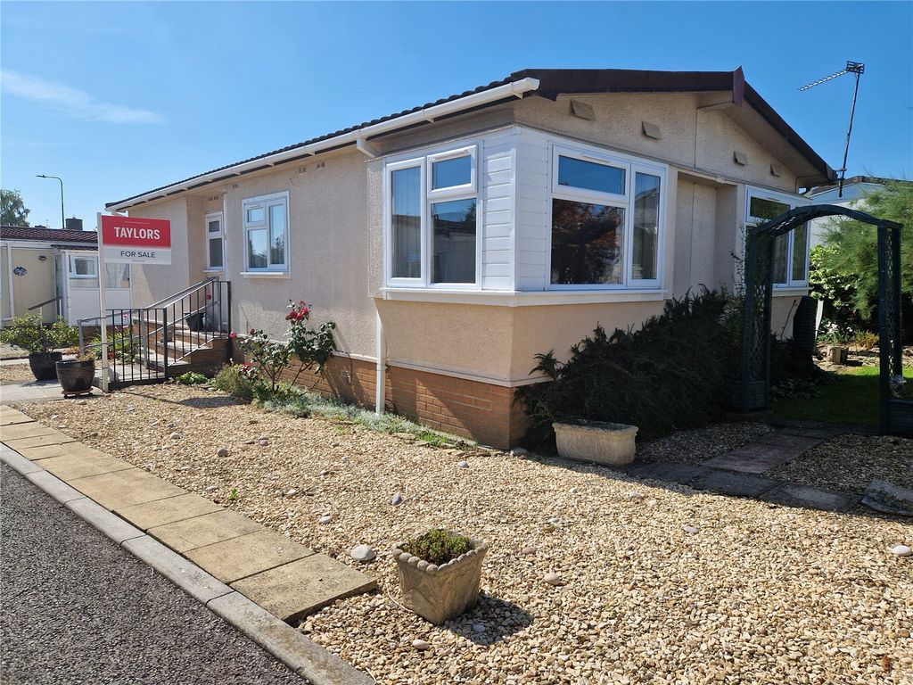 2 bed property for sale in Woodlands Park, Almondsbury, Bristol