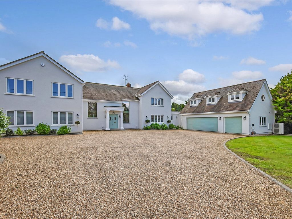 5 bed detached house for sale in Wheelers Hill (West), Little Waltham