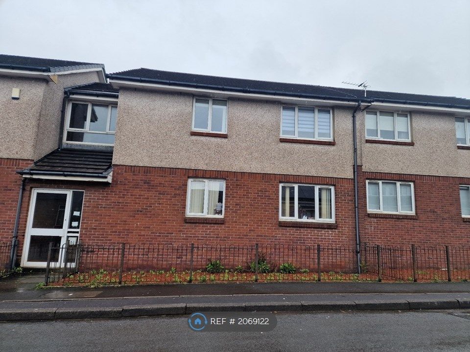 2 bed flat to rent in Muir Street, Larkhall ML7, £650 pcm Zoopla