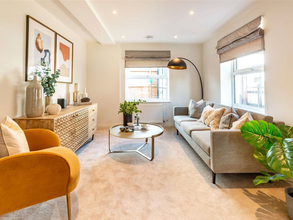 New home, 2 bed flat for sale in Station House, Station Road, Marlow