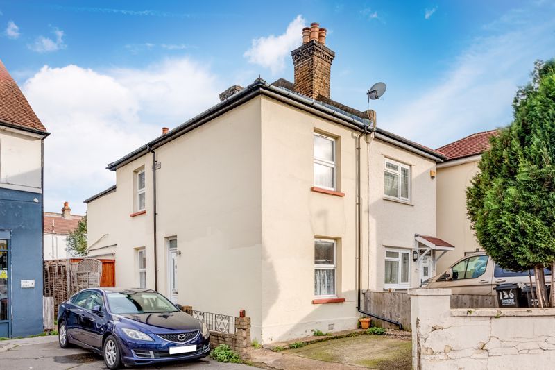 2 bed semidetached house for sale in Bensham Lane, Thornton Heath CR7