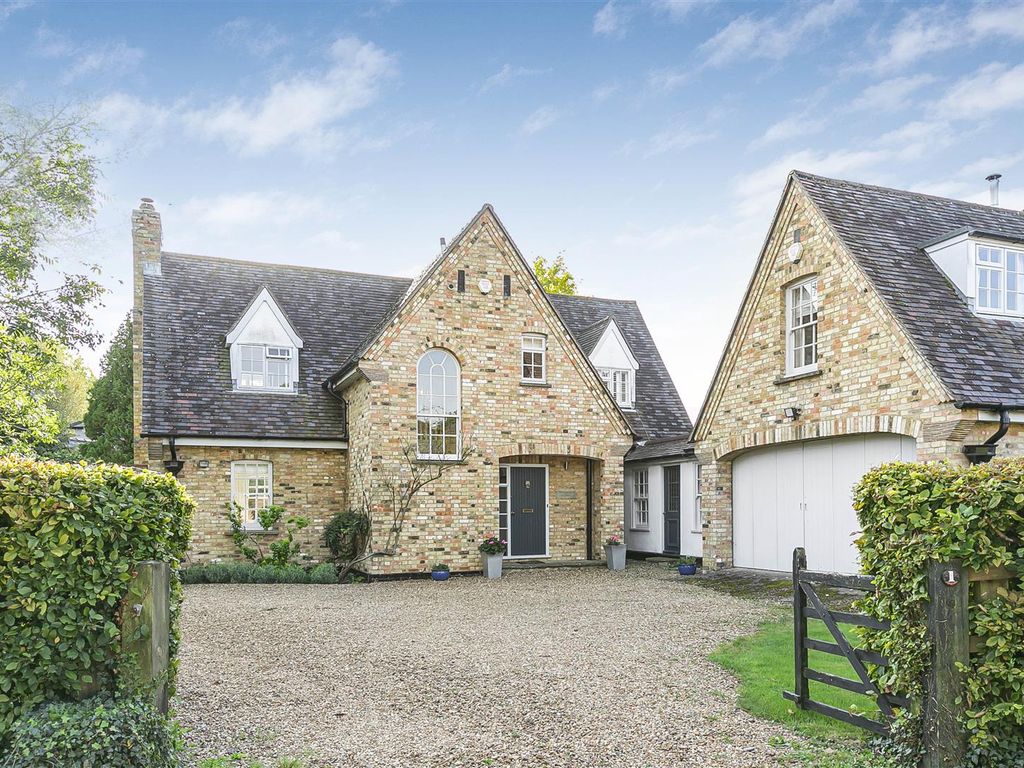 5 bed detached house for sale in Meldreth Road, Shepreth, Royston SG8