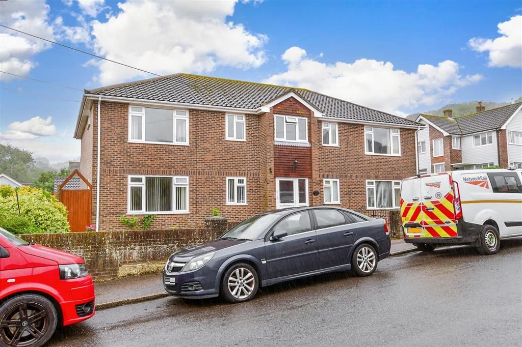 2 bed flat for sale in Kearsney Avenue, Dover, Kent CT16, £200,000 Zoopla