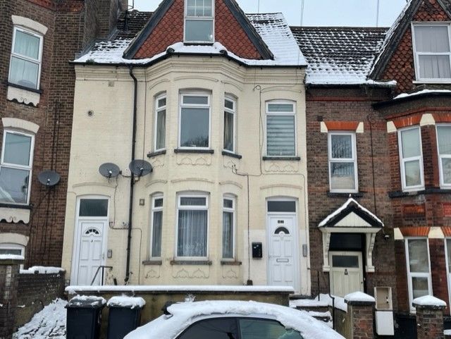 Brook Street, Luton LU3  