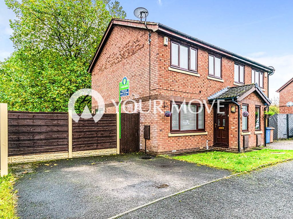 3 bed semidetached house for sale in Avenue, Salford