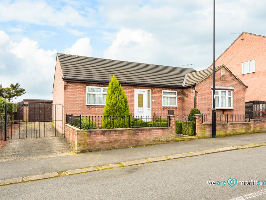 3 bed bungalow for sale in Farnley Avenue, Sheffield S6 Zoopla
