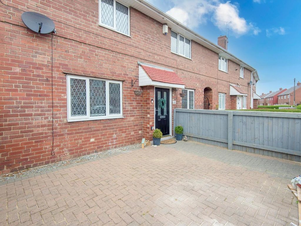 3 bed property for sale in Lea Lane, Featherstone, Pontefract WF7 Zoopla