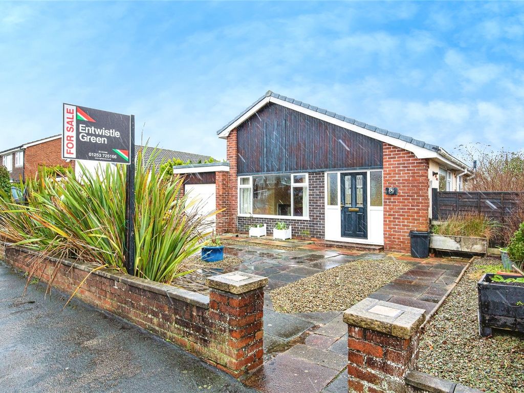 3 bed bungalow for sale in Pilling Avenue, Lytham St. Annes, Lancashire