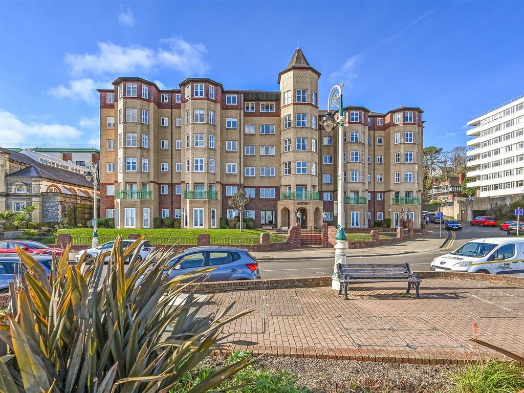 1 bed flat for sale in The Esplanade, Penarth CF64, £177,500 Zoopla