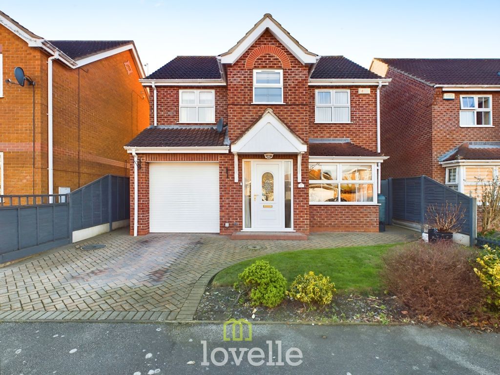 4 bed detached house for sale in Marlborough Way, Cleethorpes DN35, £
