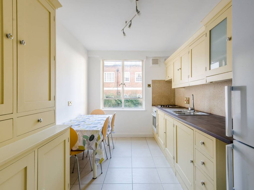 4 bed to rent in Harley Street, Marylebone, London W1G, £