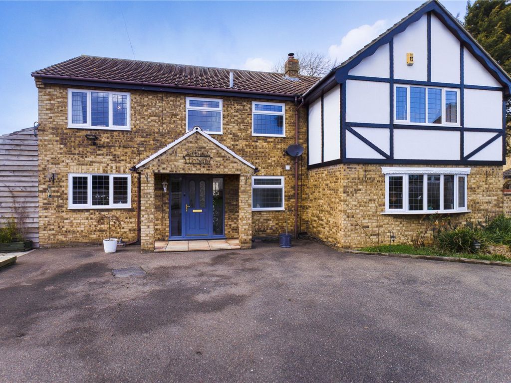 5 bed detached house for sale in Ramsey Road, Ramsey Forty Foot, Ramsey