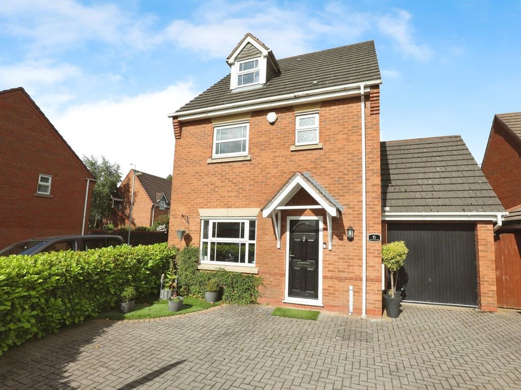 4 bed detached house for sale in Birch Valley Road, Kidsgrove, StokeOnTrent ST7, £310,000 Zoopla