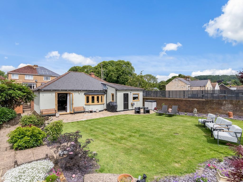 2 bed detached bungalow for sale in Minnis Lane, River, Dover CT17, £