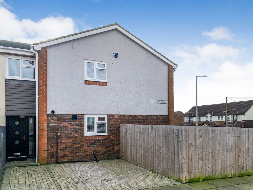 3 bed end terrace house for sale in Bradford Avenue, Sunderland SR5, £