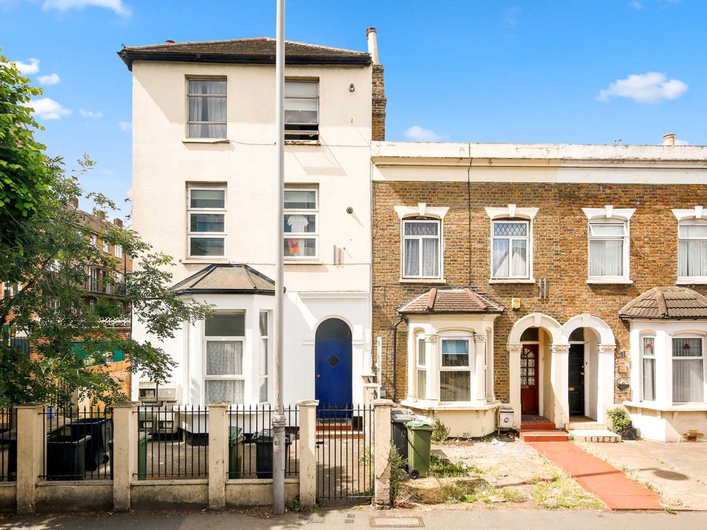 2 bed flat for sale in Grange Park Road, Leyton E10, £350,000 Zoopla