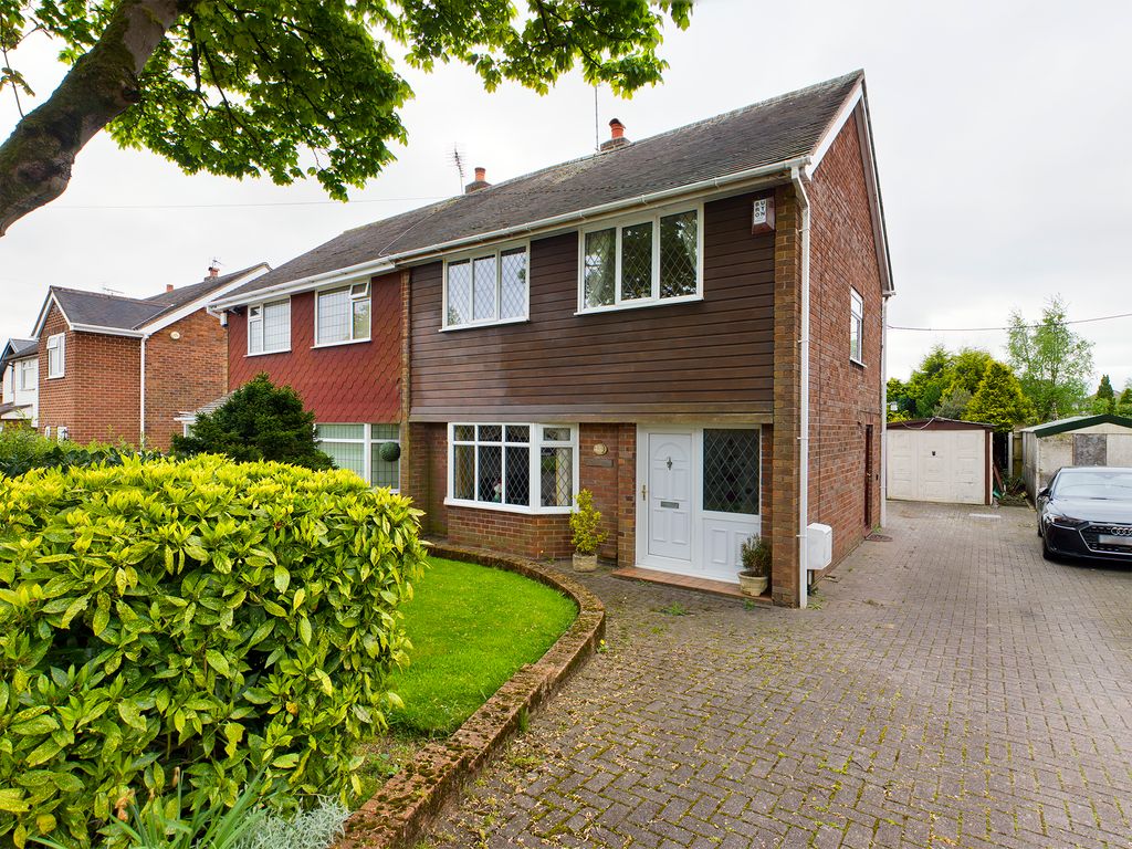 3 bed semidetached house for sale in Armshead Road, Werrington, StokeOnTrent, Staffordshire