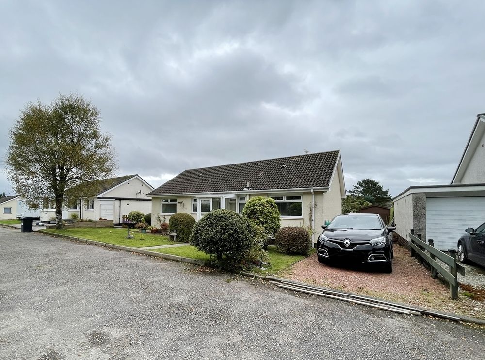 3 bed detached bungalow for sale in 4 Ardenfield, Ardentinny, Argyll