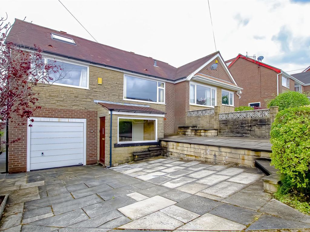 3 bed semidetached house for sale in Shaftesbury Avenue, Burnley BB11