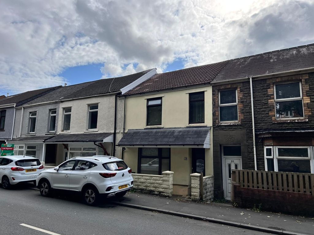 3 bed terraced house for sale in Pant Yr Heol, Neath, Neath Port Talbot