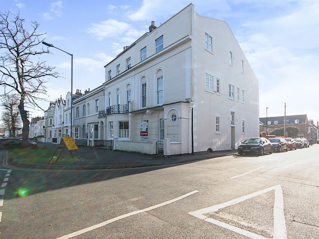 1 bed flat for sale in Beauchamp Avenue, Leamington Spa CV32 Zoopla