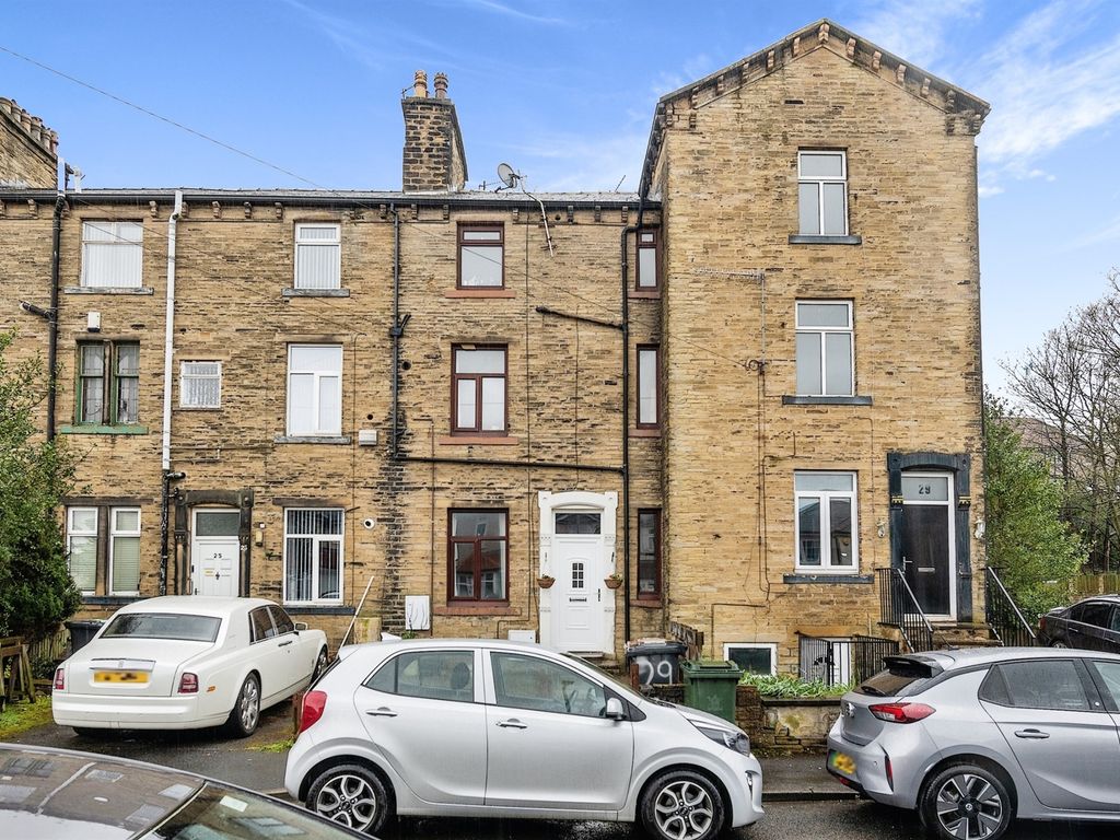 2 bed terraced house for sale in Anne Street, Bradford BD7 Zoopla