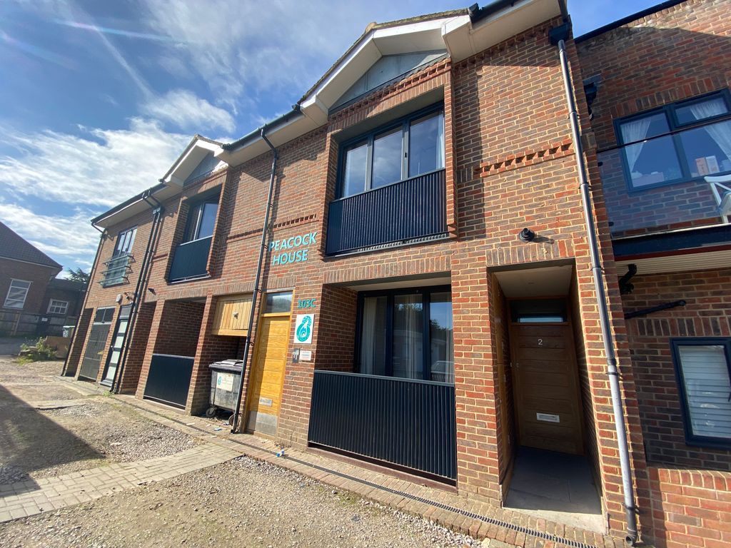 2 bed flat to rent in Station Road, West Wickham BR4 Zoopla