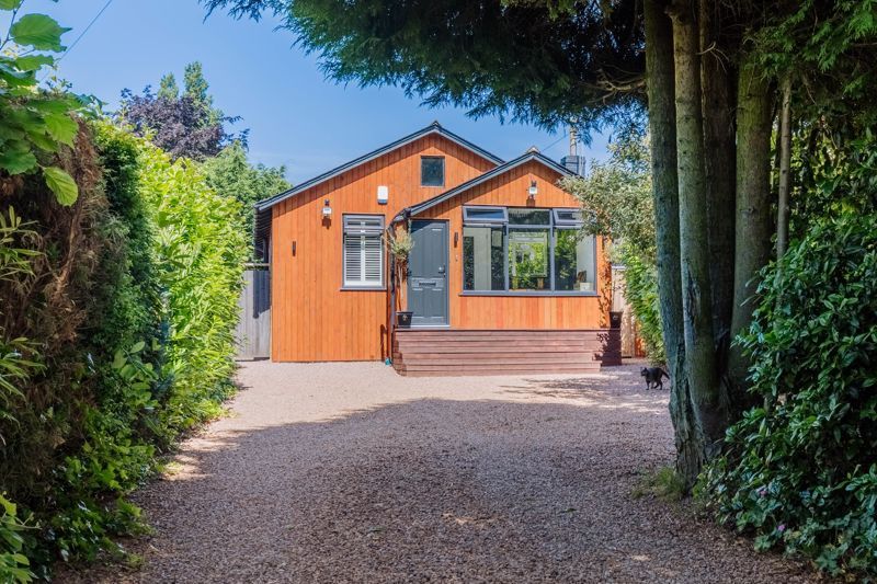 2 bed bungalow for sale in Hawkesley Drive, Longbridge, Birmingham B31