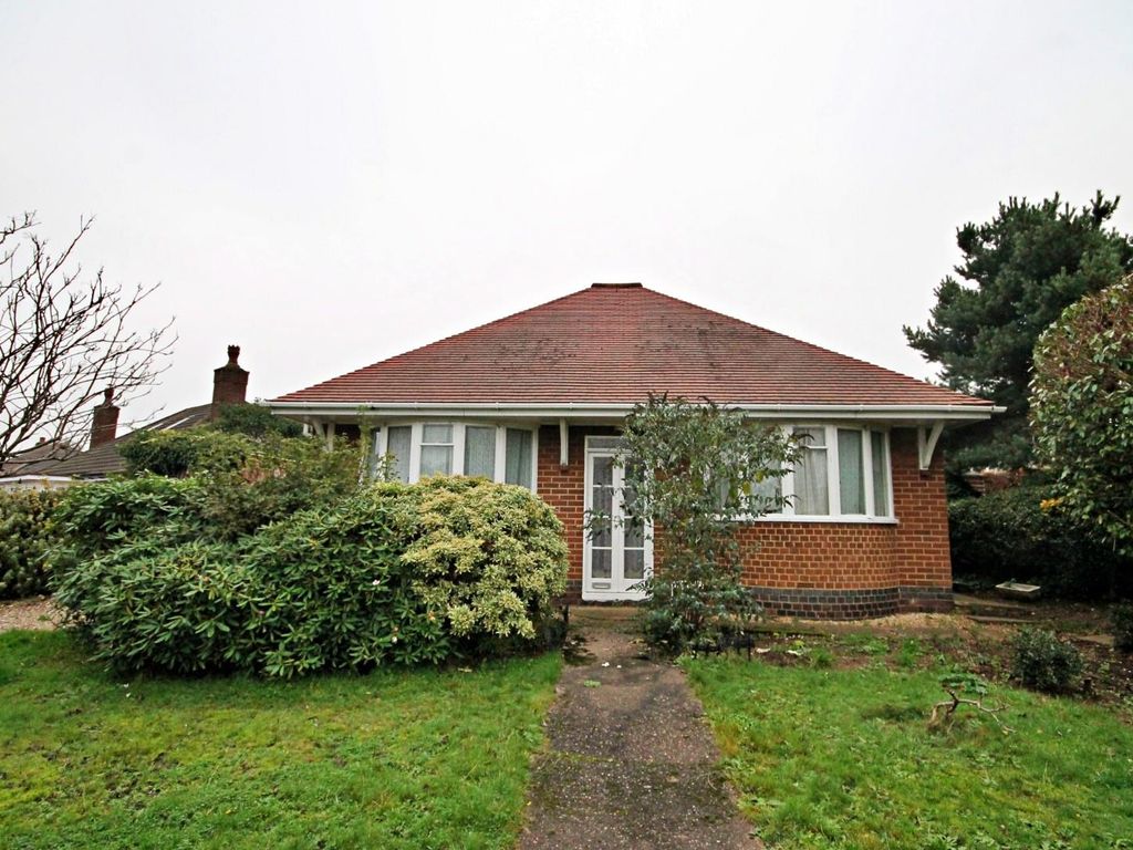 Ferrers Road, Tamworth B77  