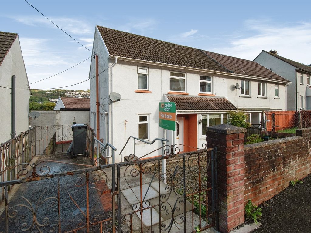 3 bed semidetached house for sale in Wingfield Terrace, Quakers Yard