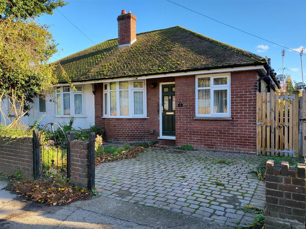 2 bed semidetached bungalow for sale in Broad Oak Road, Canterbury CT2