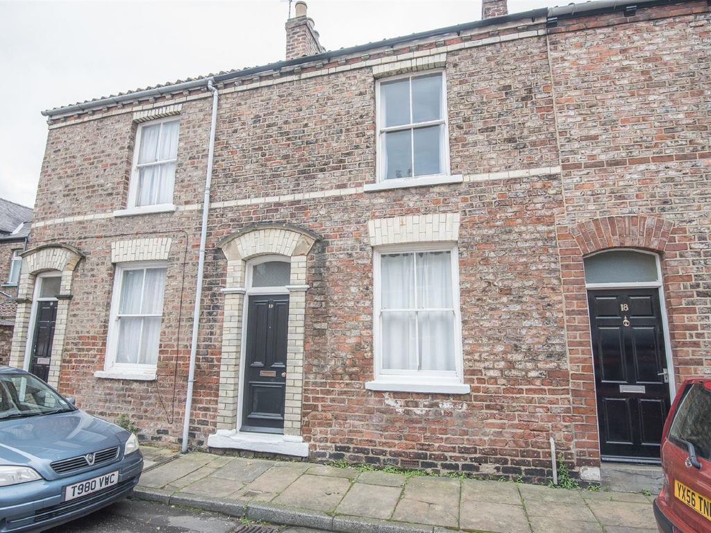 3 bed terraced house to rent in Herbert Street, York YO10, £1,820 pcm