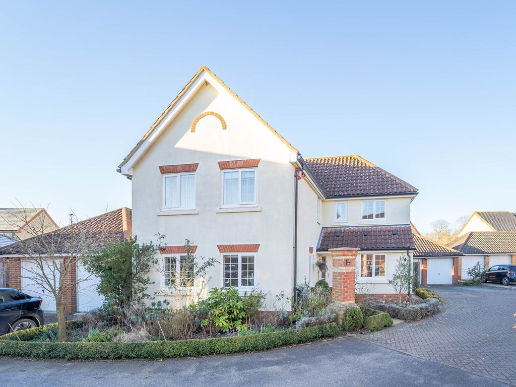 4 bed detached house for sale in Chapmans Drive, Great Cambourne