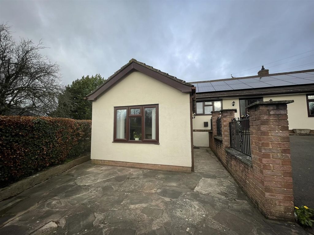 1 bed bungalow to rent in Old Gore, Upton RossOnWye HR9, £795