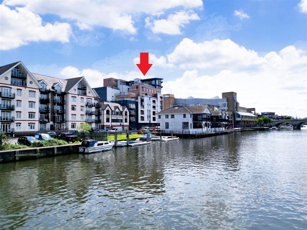 2 bed flat for sale in Water Lane, Kingston Upon Thames KT1 Zoopla