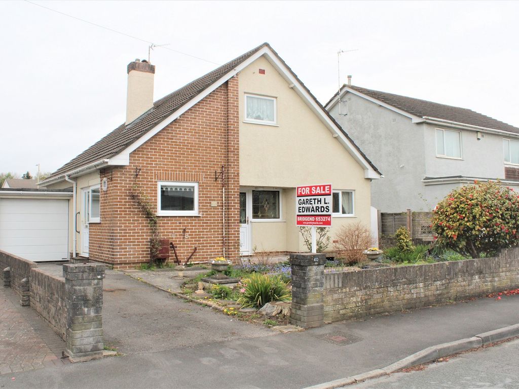 3 bed detached bungalow for sale in St. Marys View, Coychurch, Bridgend