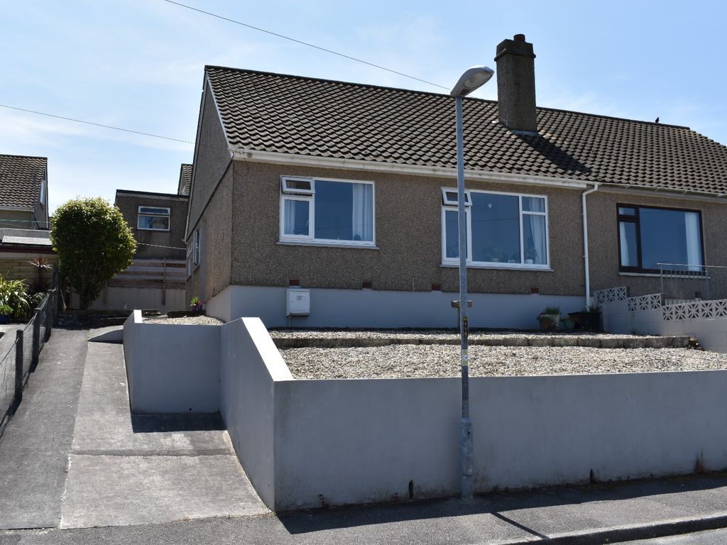 2 bed bungalow to rent in Penvale Crescent, Penryn TR10 Zoopla